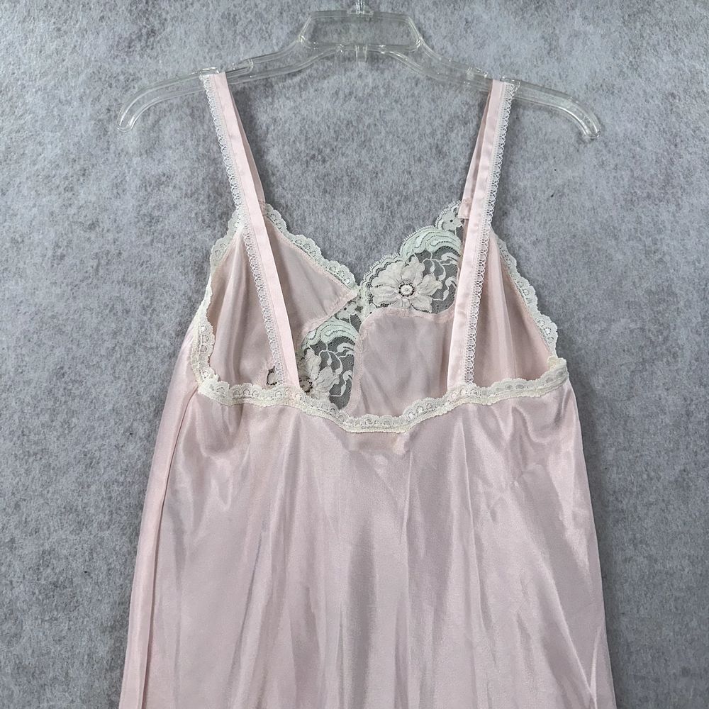 Vintage Barbizon Baby‎ Pink Slip Dress Nightie SMALL Lace Large Flowers Detailed - Picture 7 of 13